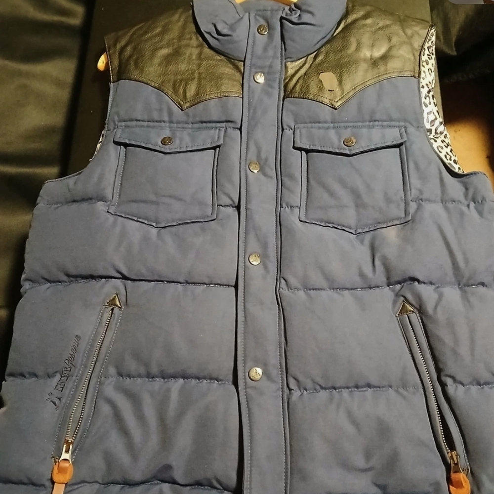 Dnine Resevve Quality Products Feathered puff vest Navy&Leopard print Men Size L